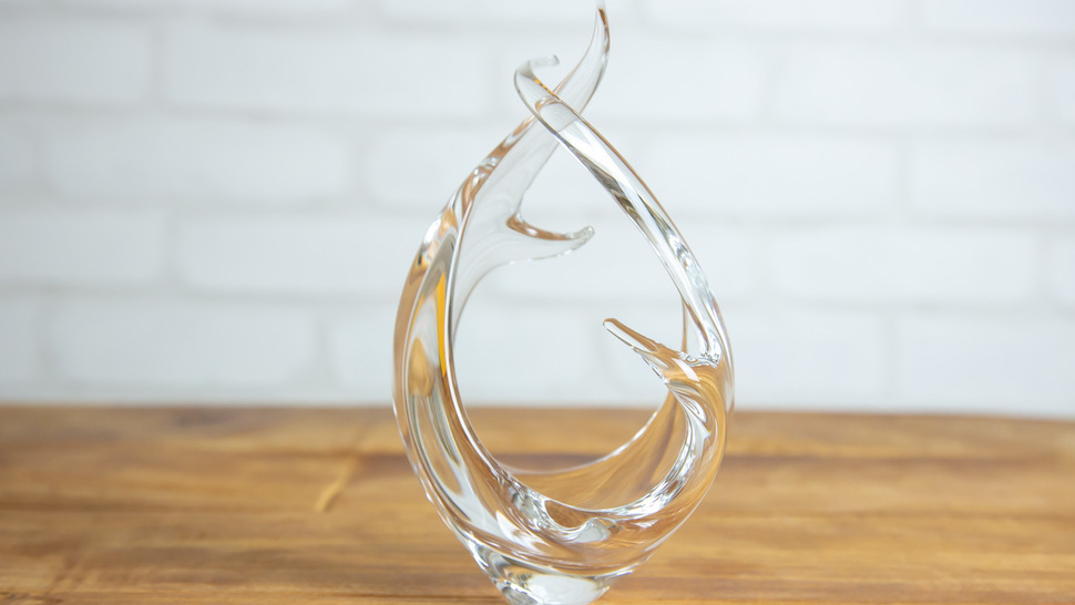 front-of-clear-vase