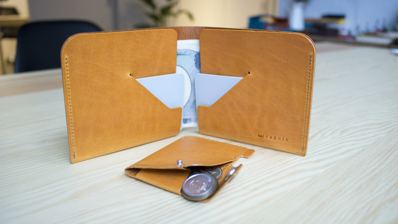 FABRIK BI-FOLD WALLET