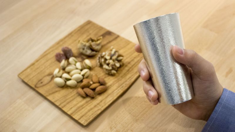 能作ビアカップ手持ち