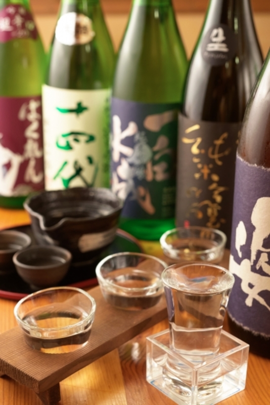 注がれたいろいろな日本酒